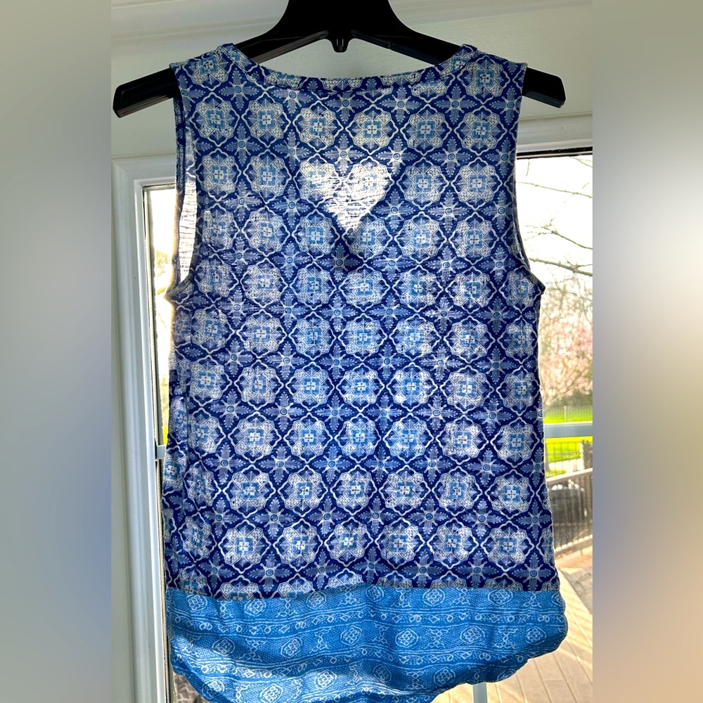 Lucky Brand Patterned  Sleeveless Top Size M